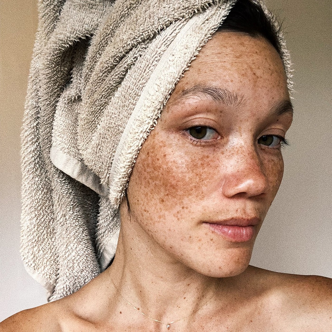 how-to-build-a-skin-care-routine-a-beginner-s-guide-sitchu-australia